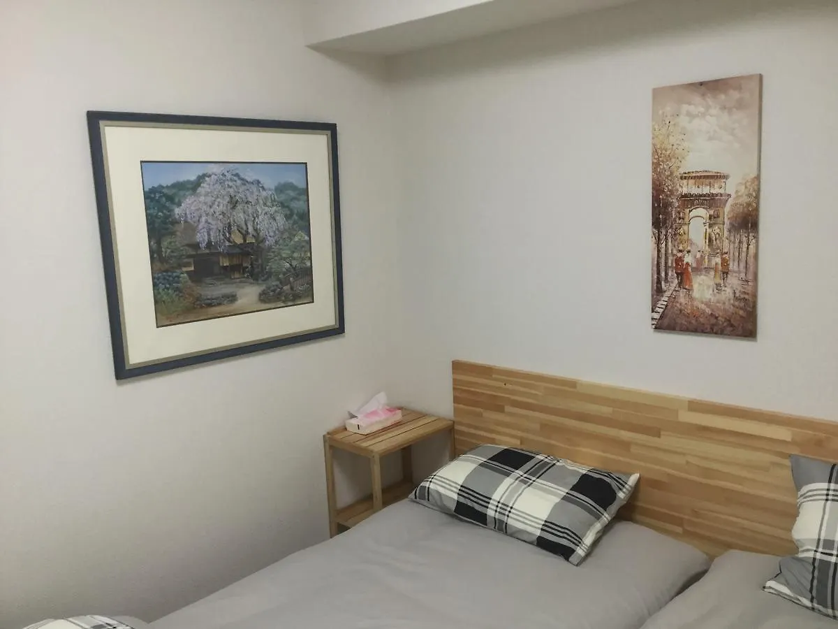 Apartment Gallery Compass Osaka